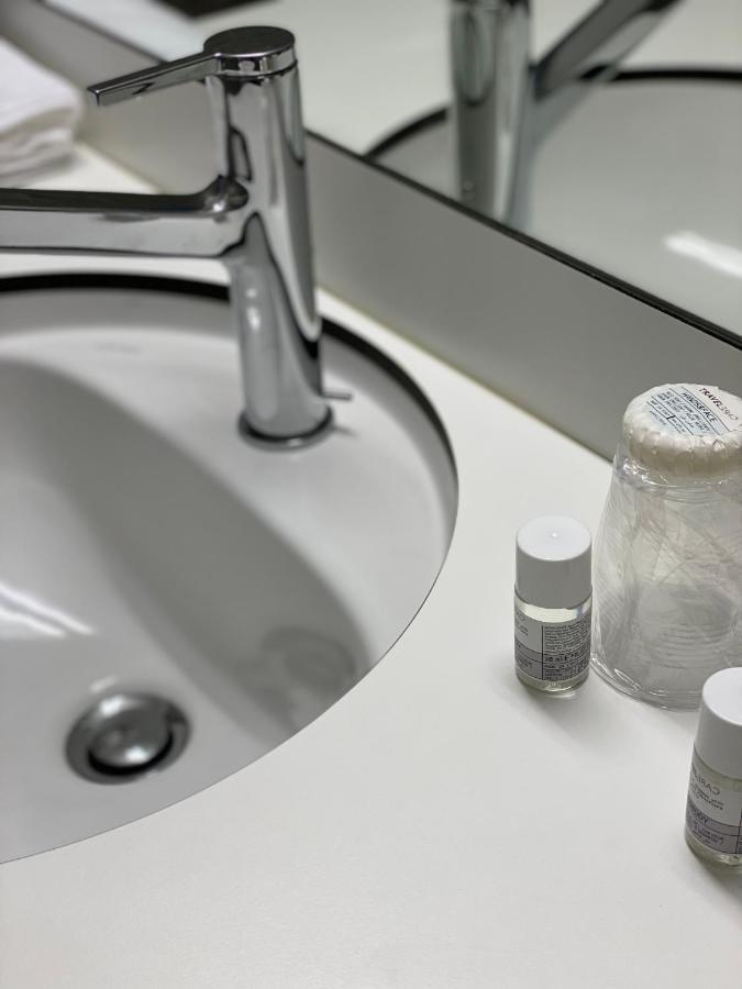 Neuchatel City Hotel Bagian luar foto