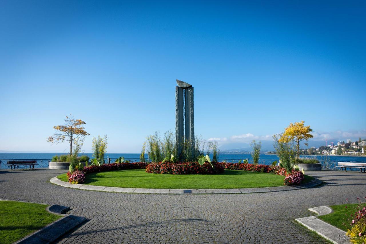 Neuchatel City Hotel Bagian luar foto